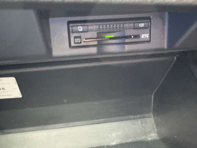 トヨタ ハリアー　ハイブリッド ２．５ ハイブリッド Ｅ－ＦＯＵＲ プレミアム アドバンストパッケージ ４ＷＤ H27年 (東北) 99