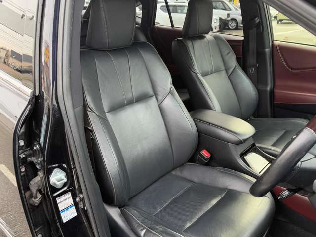 トヨタ ハリアー　ハイブリッド ２．５ ハイブリッド Ｅ－ＦＯＵＲ プレミアム アドバンストパッケージ ４ＷＤ H27年 (東北) 99