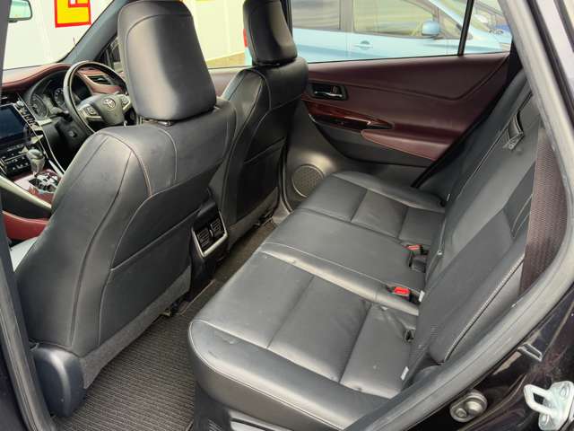トヨタ ハリアー　ハイブリッド ２．５ ハイブリッド Ｅ－ＦＯＵＲ プレミアム アドバンストパッケージ ４ＷＤ H27年 (東北) 99