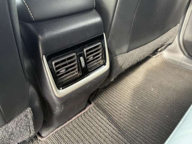 トヨタ ハリアー　ハイブリッド ２．５ ハイブリッド Ｅ－ＦＯＵＲ プレミアム アドバンストパッケージ ４ＷＤ H27年 (東北) 99