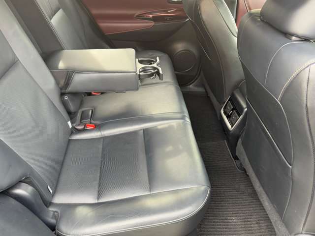 トヨタ ハリアー　ハイブリッド ２．５ ハイブリッド Ｅ－ＦＯＵＲ プレミアム アドバンストパッケージ ４ＷＤ H27年 (東北) 99