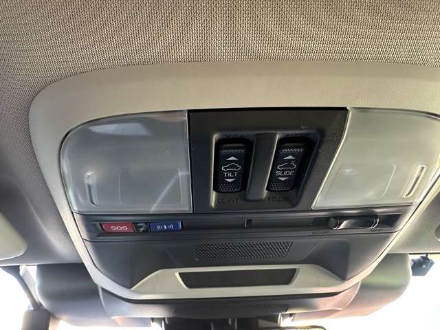 スバル インプレッサ　ハイブリッド ２．０ ＳＴ－Ｈ ４ＷＤ R5年 (東海) 99