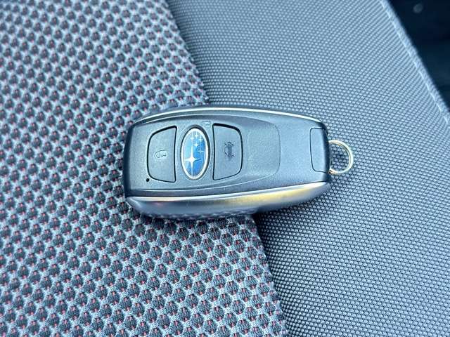 スバル インプレッサ　ハイブリッド ２．０ ＳＴ－Ｈ ４ＷＤ R5年 (東海) 99