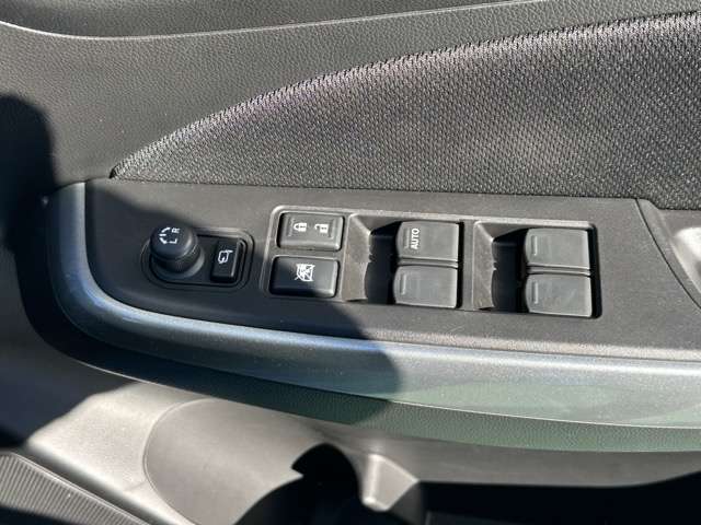 スズキ スイフト １．２ ＸＬ セーフティパッケージ装着車 H30年 (東海) 99