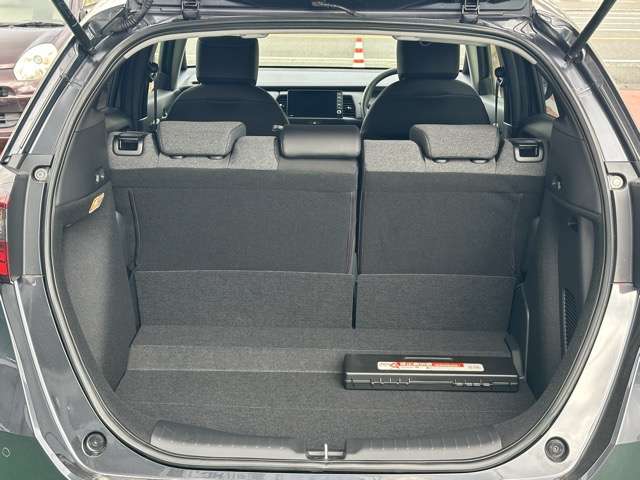 ホンダ フィット　ハイブリッド １．５ Ｅ：ＨＥＶ ホーム R6年 (東海) 99