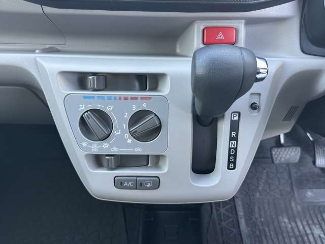 ダイハツ ミラ　イース ６６０ Ｘ ＳＡＩＩＩ R3年 (東海) 99