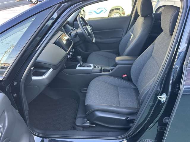 ホンダ フィット　ハイブリッド １．５ Ｅ：ＨＥＶ ホーム R6年 (東海) 99