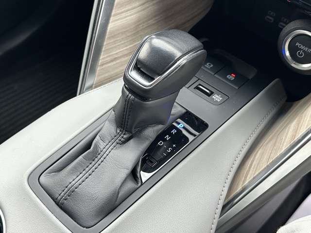 トヨタ ハリアー　ハイブリッド ２．５ ハイブリッド Ｚ R6年 (東海) 99