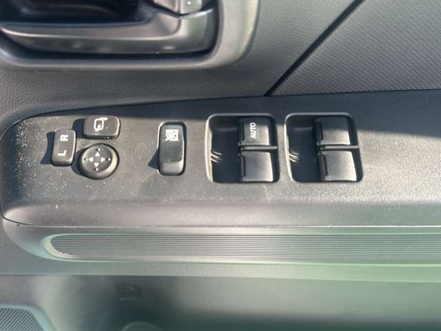 スズキ ワゴンＲ ６６０ ＦＸ R4年 (東海) 99