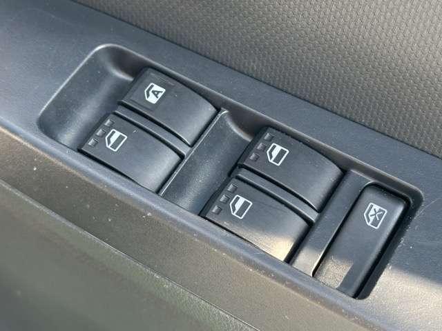 トヨタ ピクシス　エポック ６６０ Ｌ H30年 (東海) 99