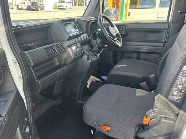 ホンダ Ｎ−ＶＡＮ ６６０ Ｌ ４ＷＤ R3年 (東海) 99