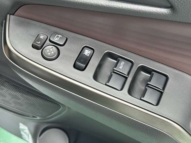 スズキ ソリオ １．２ バンディット ハイブリッド ＭＶ R7年 (東海) 99