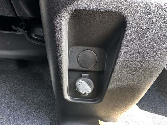 スズキ ワゴンＲ　スマイル ６６０ クリームコーデ R7年 (東海) 99