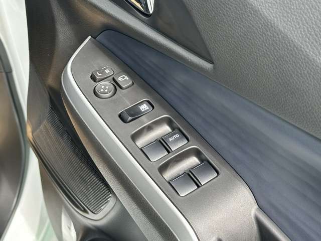 スズキ ソリオ １．２ ハイブリッド ＭＺ R7年 (東海) 99