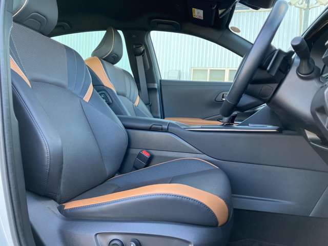 トヨタ クラウンクロスオーバー ＲＳ R6年 (近畿) 99