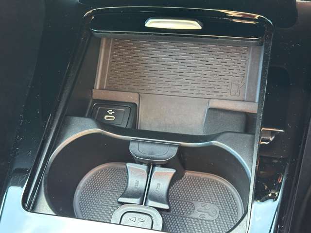 メルセデスベンツ ＣＬＡクラス ＣＬＡ２００Ｄ ＡＭＧラインパッケージ ディーゼルターボ ＭＰ２０２４０２ R6年 (近畿) 99