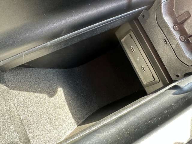 メルセデスベンツ ＣＬＡクラス ＣＬＡ２００Ｄ ＡＭＧラインパッケージ ディーゼルターボ ＭＰ２０２４０２ R6年 (近畿) 99