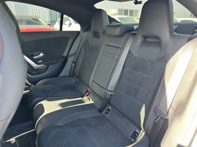 メルセデスベンツ ＣＬＡクラス ＣＬＡ２００Ｄ ＡＭＧラインパッケージ ディーゼルターボ ＭＰ２０２４０２ R6年 (近畿) 99