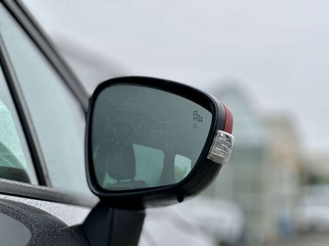 シトロエン Ｃ３　エアクロス　ＳＵＶ オレンジ ディーゼルターボ R6年 (近畿) 99