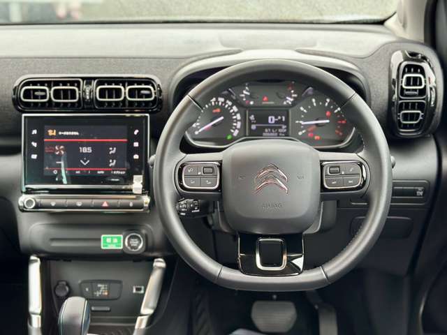 シトロエン Ｃ３　エアクロス　ＳＵＶ オレンジ ディーゼルターボ R6年 (近畿) 99