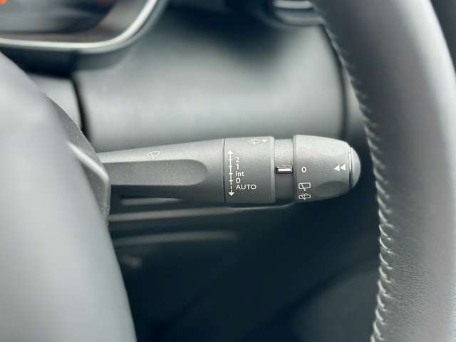 シトロエン Ｃ３　エアクロス　ＳＵＶ オレンジ ディーゼルターボ R6年 (近畿) 99