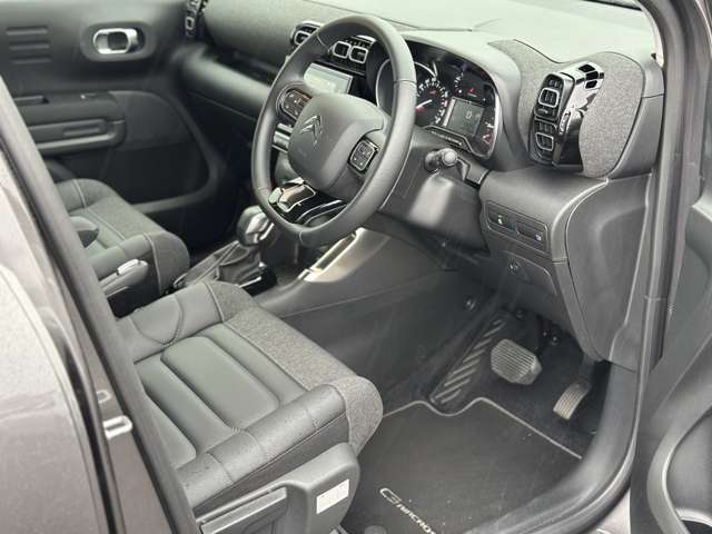 シトロエン Ｃ３　エアクロス　ＳＵＶ オレンジ ディーゼルターボ R6年 (近畿) 99