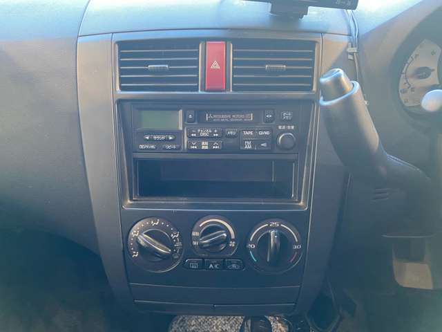 三菱 コルト １．３ リミテッド コンフォートパック H21年 (九州・沖縄) 99