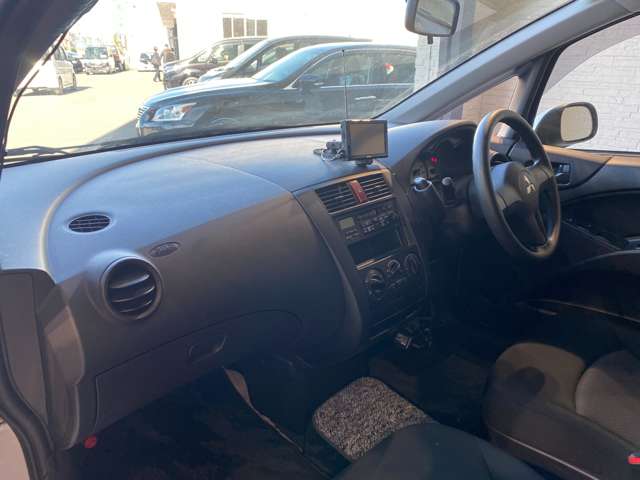 三菱 コルト １．３ リミテッド コンフォートパック H21年 (九州・沖縄) 99