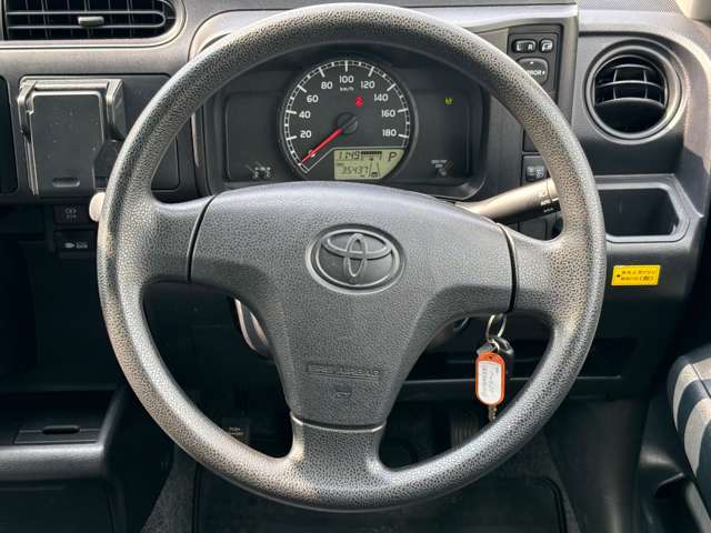 トヨタ プロボックスバン １．３ Ｇ R5年 (九州・沖縄) 99