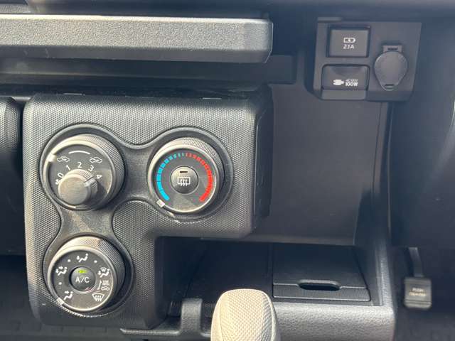 トヨタ プロボックスバン １．３ Ｇ R5年 (九州・沖縄) 99