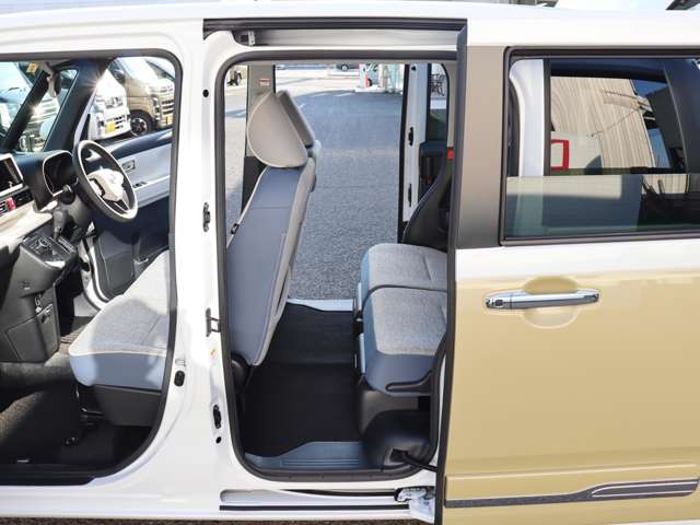 ダイハツ ムーヴ　キャンバス ６６０ ストライプス Ｇ R5年 (中国) 99
