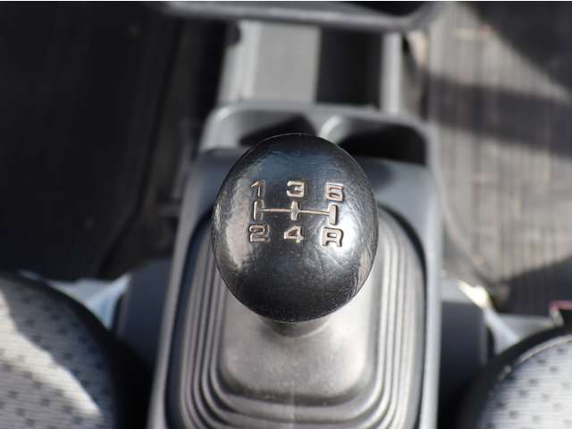 日産 ＮＴ１００クリッパー ６６０ ＤＸ 農繁仕様 ４ＷＤ H29年 (中国) 99