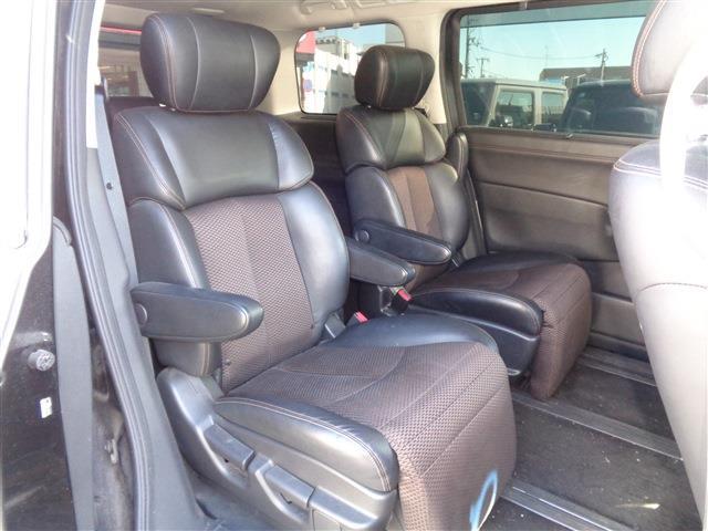 日産 エルグランド ２．５ ２５０ハイウェイスター アーバンクロム H24年 (中国) 99