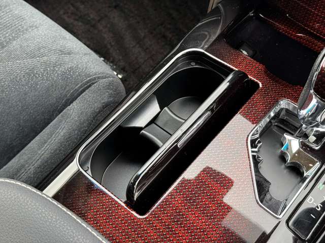 トヨタ クラウン　ハイブリッド ハイブリッド ２．５ ロイヤルサルーン H28年 (九州・沖縄) 99