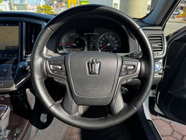 トヨタ クラウン　ハイブリッド ハイブリッド ２．５ Ｓ H27年 (九州・沖縄) 99