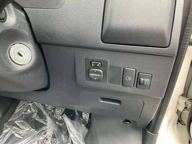 トヨタ タウンエーストラック １．５ ＤＸ Ｘエディション シングルジャストロー 三方開 ４ＷＤ H27年 (東北) 99