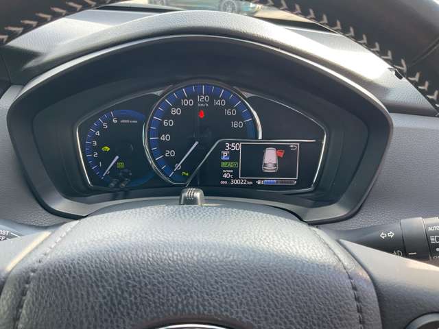 トヨタ カローラフィールダー　ハイブリッド １．５ ハイブリッド Ｇ Ｗ×Ｂ H30年 (東北) 99