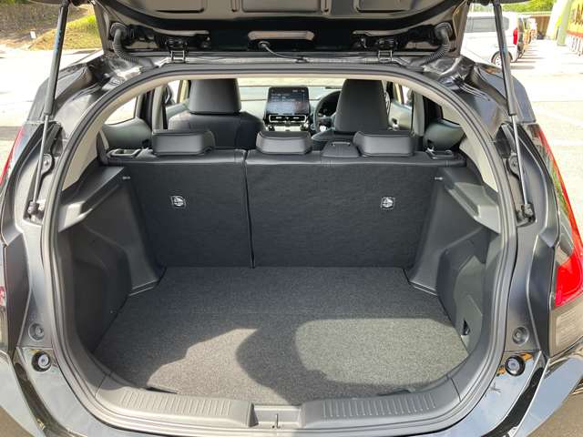 トヨタ アクア １．５ Ｚ Ｅ－ＦＯＵＲ ４ＷＤ R5年 (東北) 99