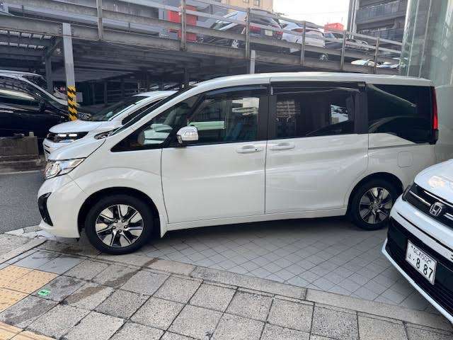 ホンダ ステップワゴン １．５ Ｇ ＥＸ ホンダ センシング ４ＷＤ R3年 (近畿) 99