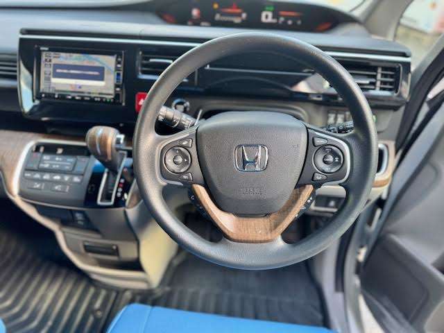 ホンダ ステップワゴン １．５ Ｇ ＥＸ ホンダ センシング ４ＷＤ R3年 (近畿) 99
