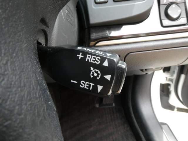 トヨタ クラウン　ハイブリッド ハイブリッド ２．５ Ｓ H27年 (関東) 99