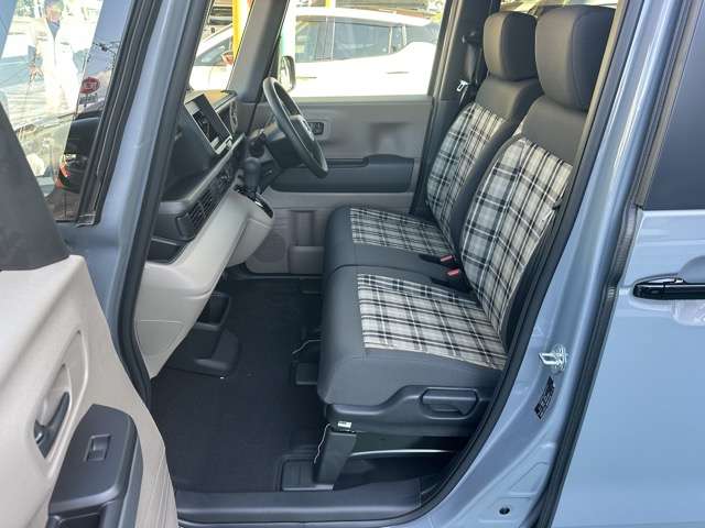 ホンダ Ｎ　ＢＯＸ ジョイ ６６０ ２トーン ４ＷＤ R7年 (東海) 99