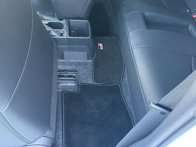 トヨタ ＧＲヤリス １．６ ＲＺ ハイ パフォーマンス ＧＲ－ＤＡＴ ４ＷＤ R7年 (東海) 99