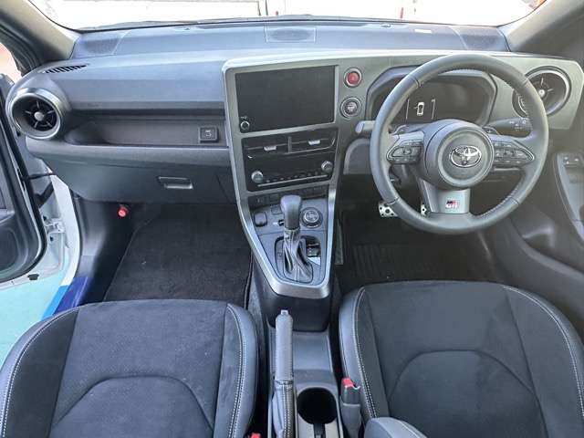 トヨタ ＧＲヤリス １．６ ＲＺ ハイ パフォーマンス ＧＲ－ＤＡＴ ４ＷＤ R7年 (東海) 99