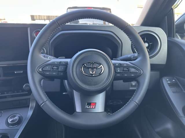 トヨタ ＧＲヤリス １．６ ＲＺ ハイ パフォーマンス ＧＲ－ＤＡＴ ４ＷＤ R7年 (東海) 99