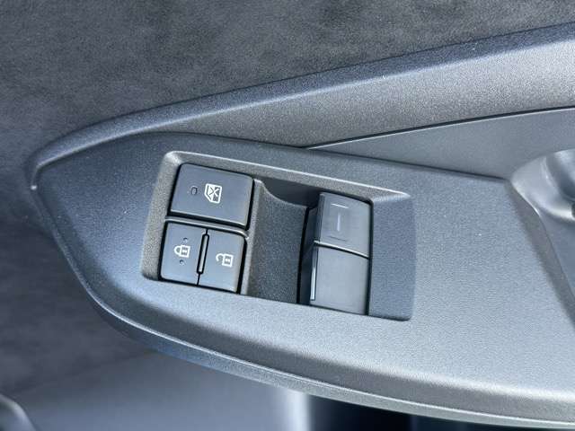 トヨタ ＧＲヤリス １．６ ＲＺ ハイ パフォーマンス ＧＲ－ＤＡＴ ４ＷＤ R7年 (東海) 99