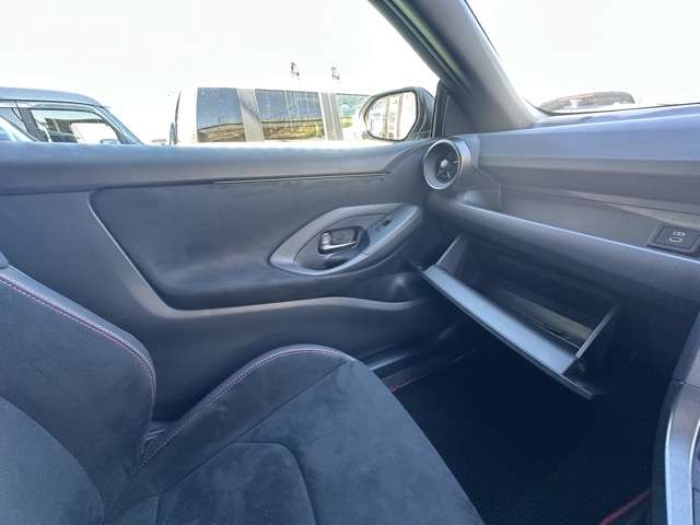 トヨタ ＧＲヤリス １．６ ＲＺ ハイ パフォーマンス ＧＲ－ＤＡＴ ４ＷＤ R7年 (東海) 99