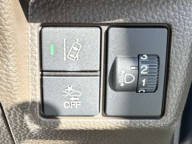 ホンダ Ｎ　ＢＯＸ ６６０ Ｌ R6年 (東海) 99