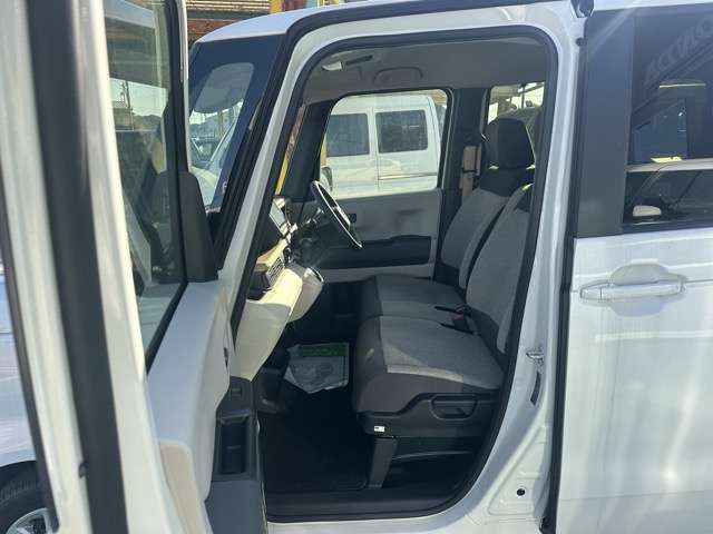 ホンダ Ｎ　ＢＯＸ ６６０ R6年 (東海) 99