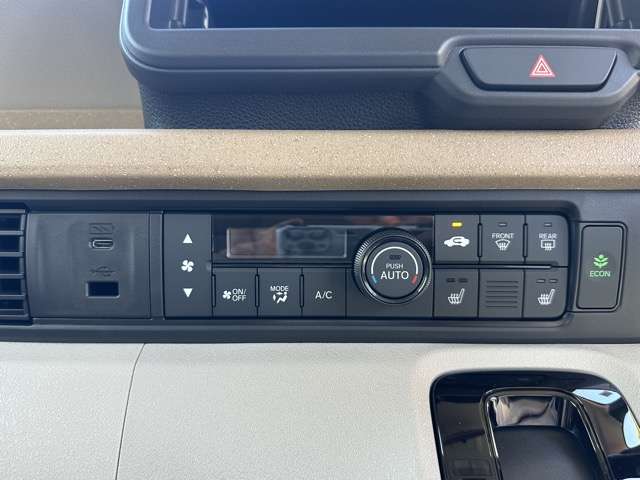 ホンダ Ｎ　ＢＯＸ ６６０ ファッションスタイル モノトーン R7年 (東海) 99